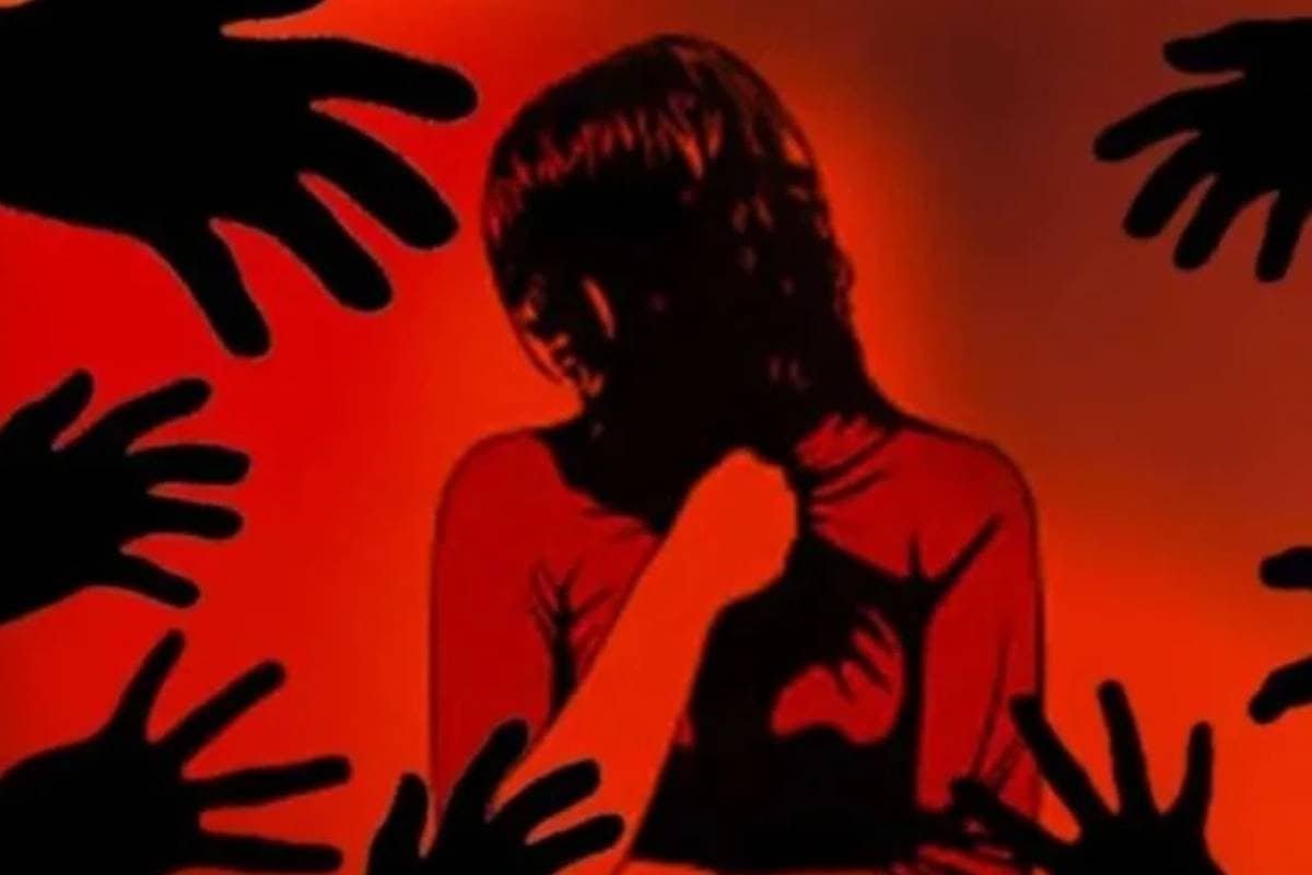 शादी से लौट रही थीं 4 नाबालिग सहेलियां! 12 बाइक सवारों ने रोका रास्ता, 2 से किया गैंगरेप